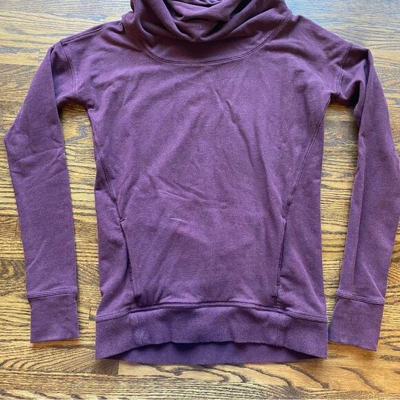 Lululemon Stress Less Pullover Hoodie Burgundy Cowlneck Sweatshirt Size 2 - Picture 4 of 9